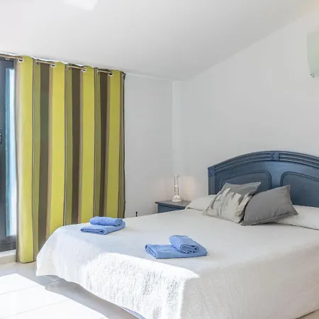 Apartment Mileni I By Interhome