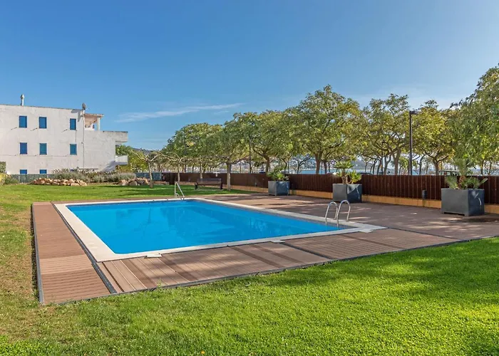 Mileni I By Interhome روساس